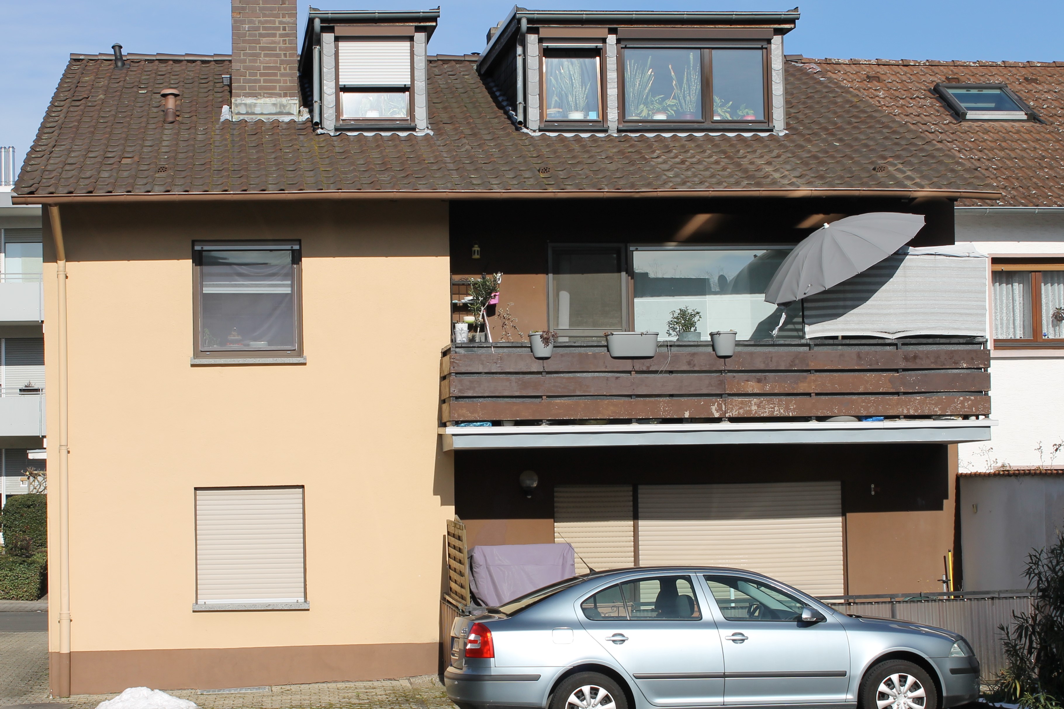*VERKAUFT* Drei-Familienhaus in Eschborn mit 575 m² Grundstück